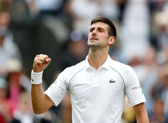 华体会棋牌中心-温网八强战德约费德勒占优 另两场比赛颇具悬念